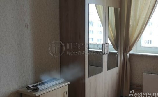 Продажа 2-комн квартиры на вторичном рынке Изюмская улица,  д. 37 к2