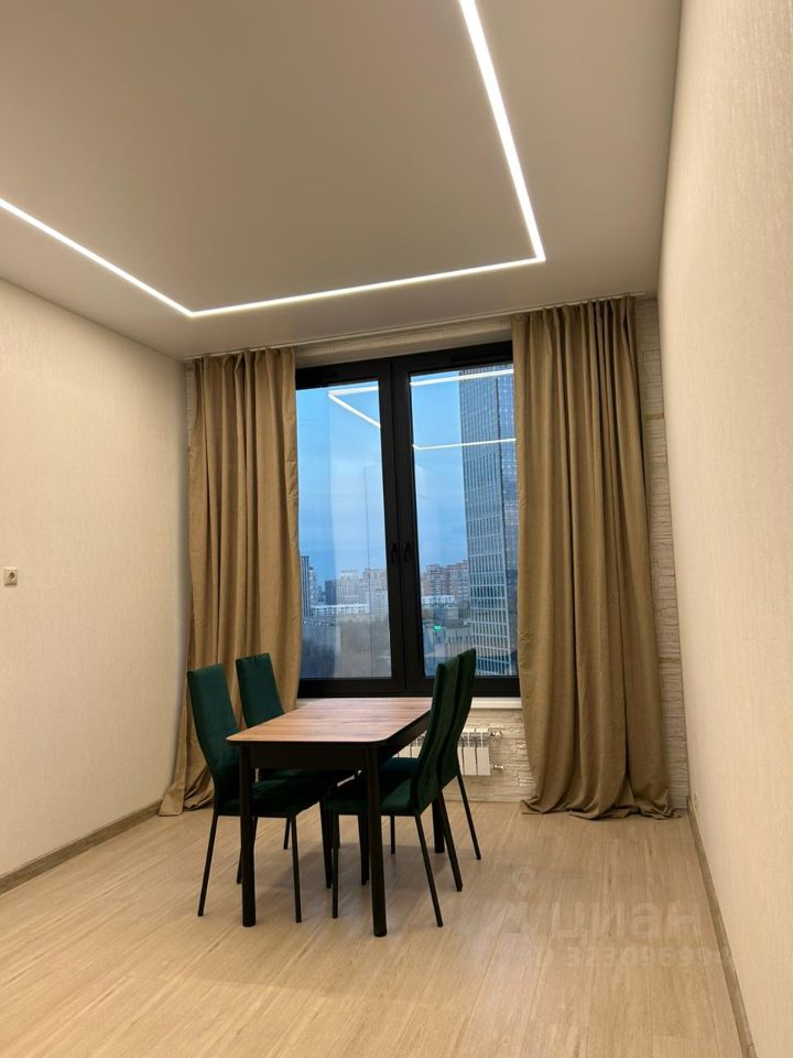 Аренда 3-комн квартиры на вторичном рынке улица Василия Ланового, 3