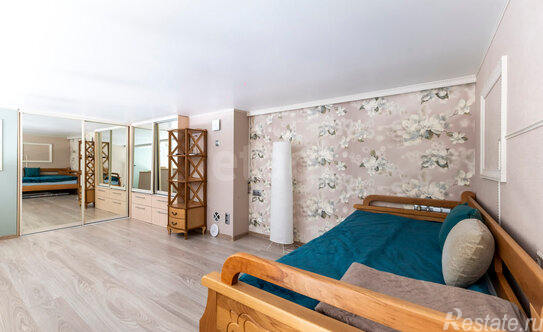 Продажа 1-комн квартиры на вторичном рынке Мистолово, ул Горная,  д. 19,  к. 1