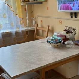 Продажа 2-комн квартиры на вторичном рынке Южная улица,  д. 1 к4