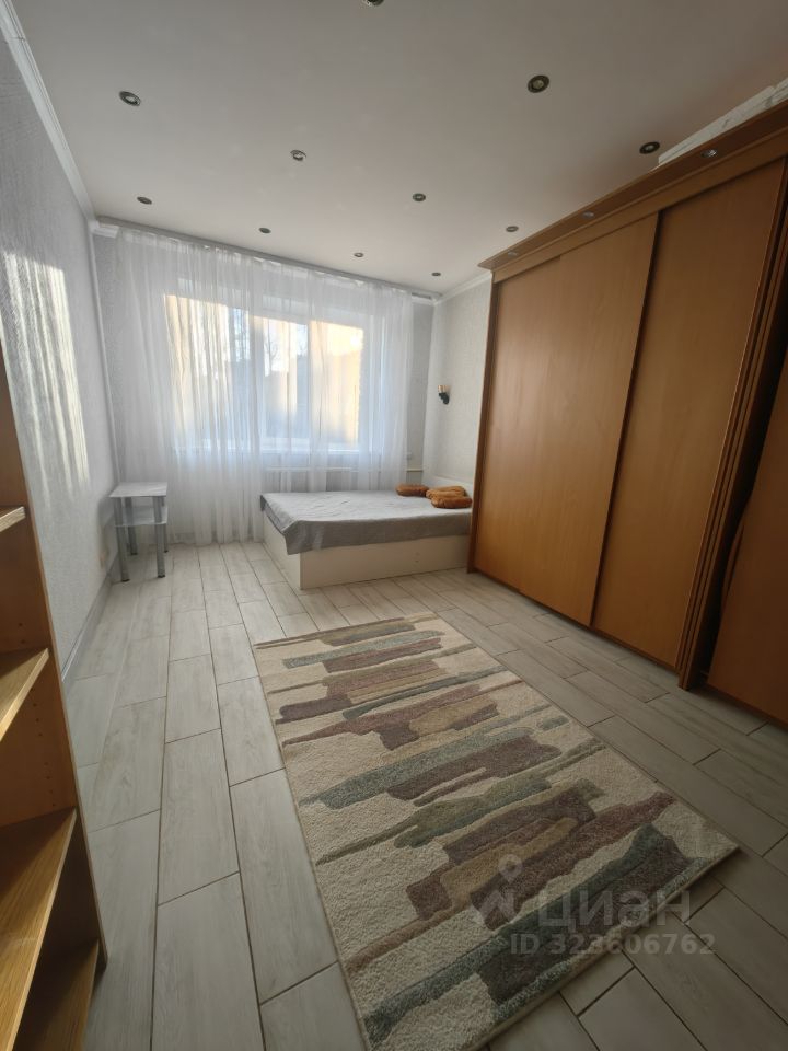 Аренда 2-комн квартиры на вторичном рынке Ракетный бульвар, 8