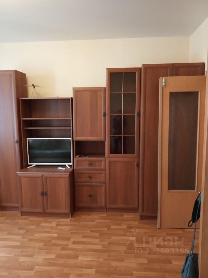 Продажа 1-комн квартиры на вторичном рынке 3-я Богатырская улица, 3