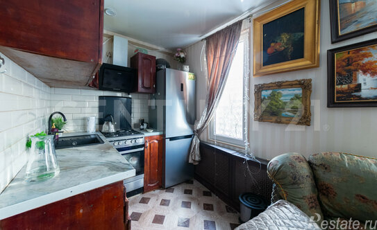 Продажа 4-комн квартиры на вторичном рынке Турку ул,  д. 12,  к. 6