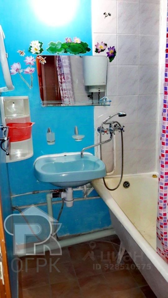 Продажа 3-комн квартиры на вторичном рынке пос. Петровское,  д. 130