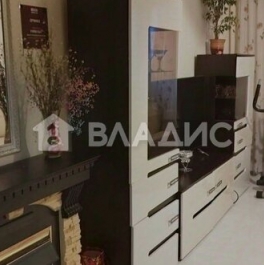 Продажа 3-комн квартиры на вторичном рынке проезд Донелайтиса,  д. 25