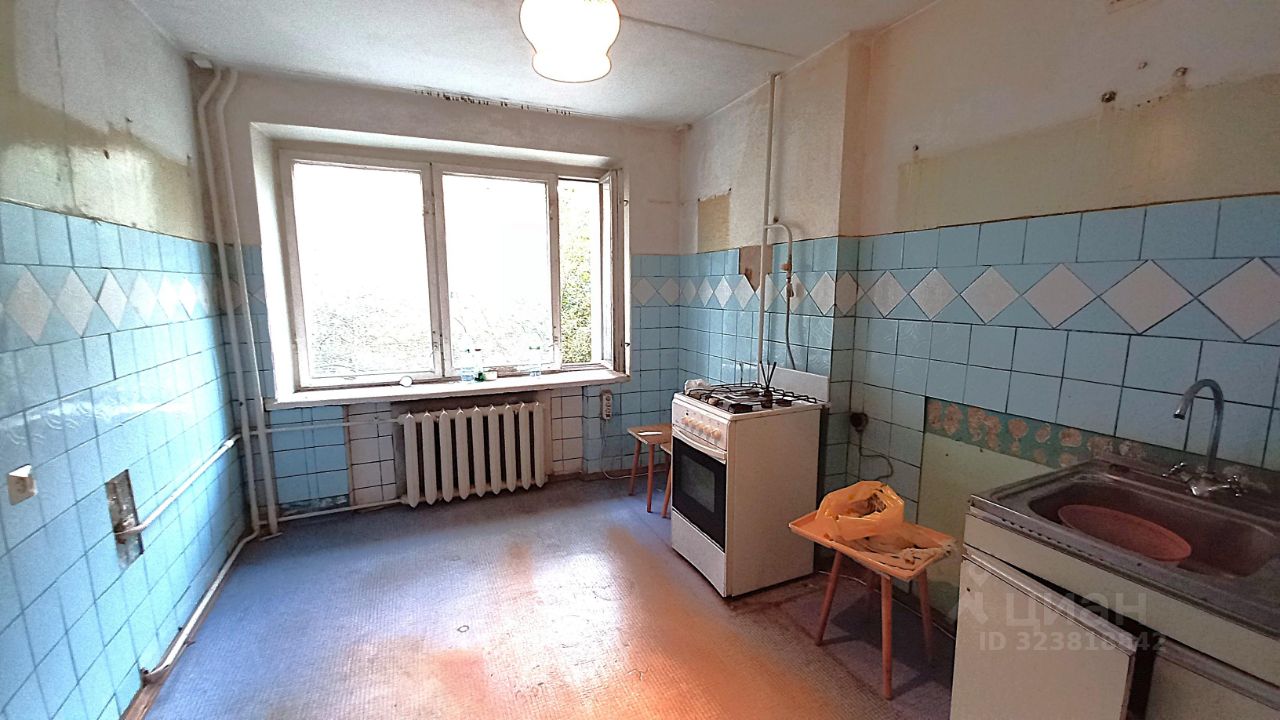 Продажа 3-комн квартиры на вторичном рынке Лесной Городок пгт, улица Фасадная, 1