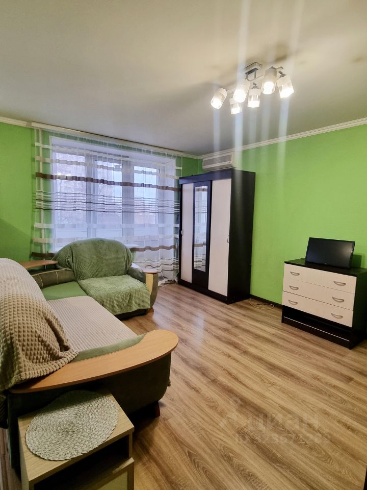 Продажа 1-комн квартиры на вторичном рынке Загородное шоссе, 13