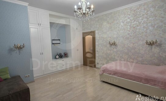 Продажа 2-комн квартиры на вторичном рынке Мосфильмовская улица,  д. 88 к2