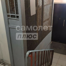 Продажа 2-комн квартиры на вторичном рынке Брянская улица