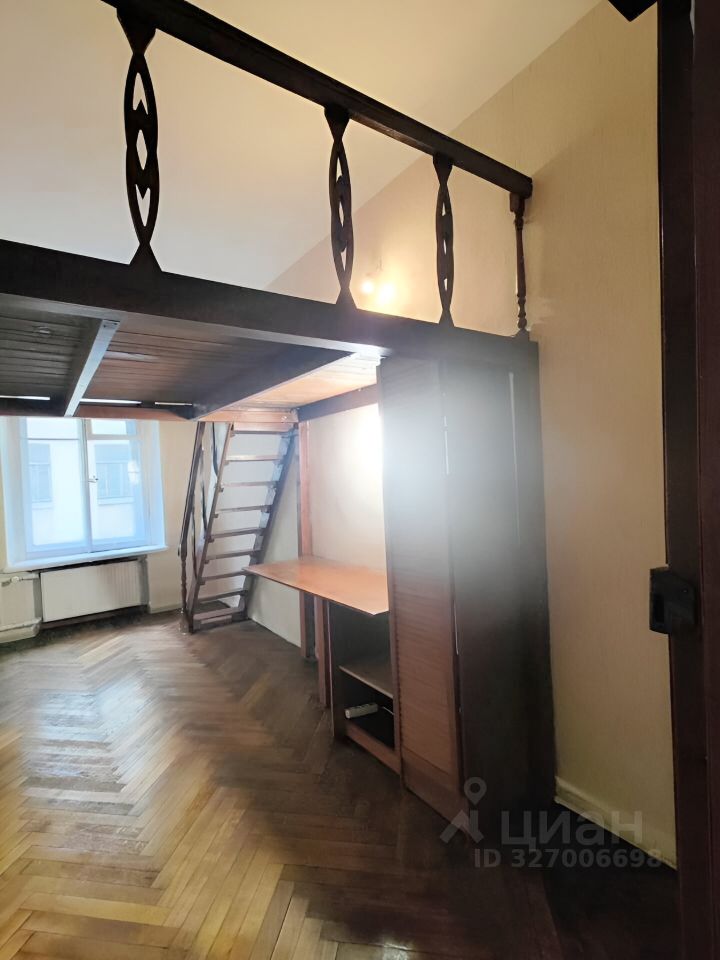 Продажа комнаты Моховая улица, 28