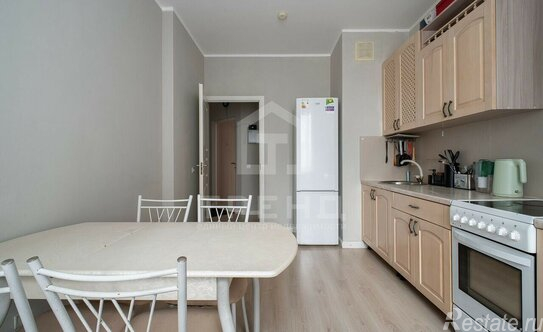 Продажа 2-комн квартиры на вторичном рынке Русановская ул