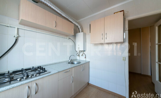 Продажа 2-комн квартиры на вторичном рынке Петергоф г, Разведчика б-р,  д. 8 к4