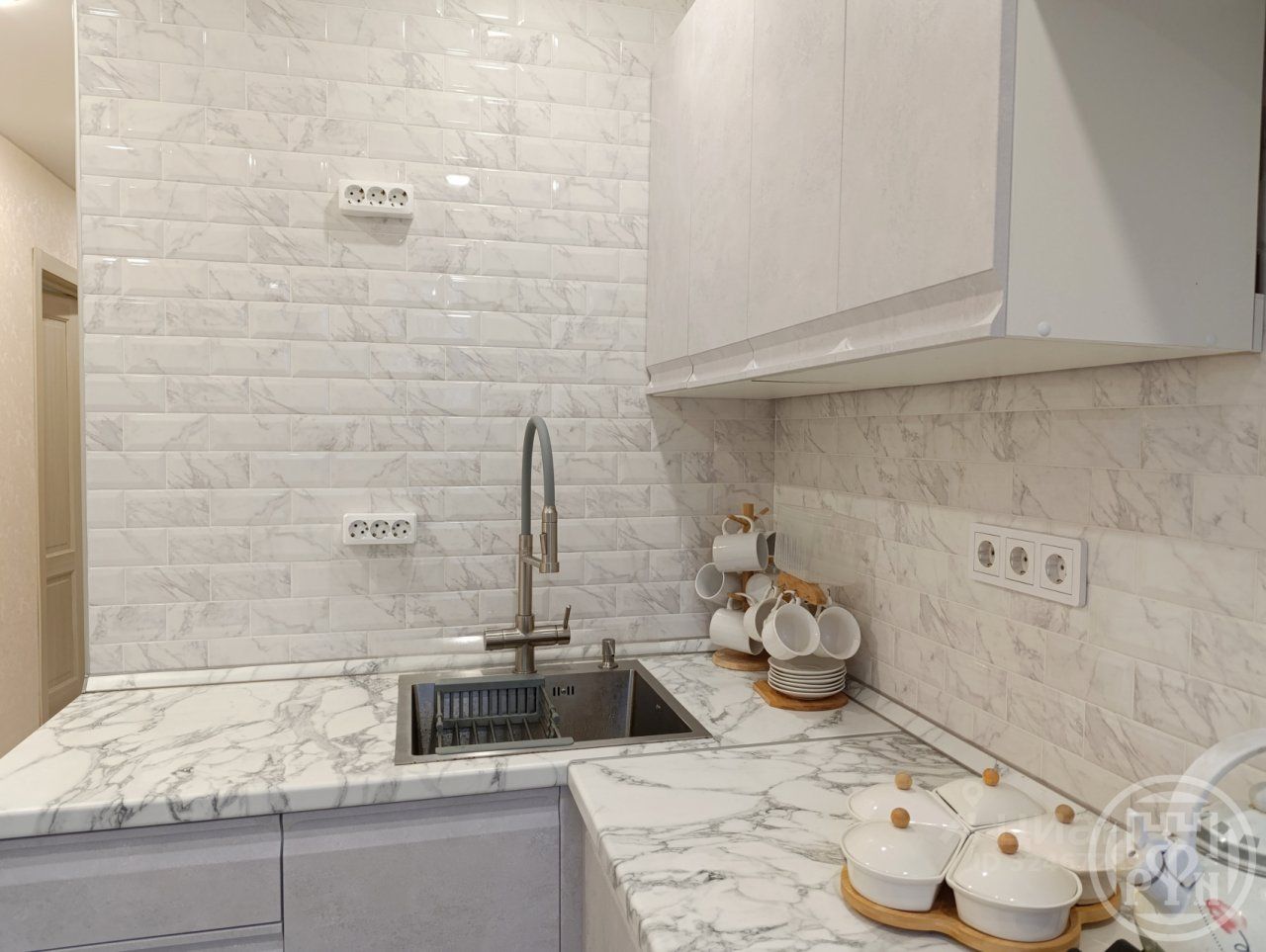 Продажа 3-комн квартиры на вторичном рынке Рощино пгт, улица Советская, 25