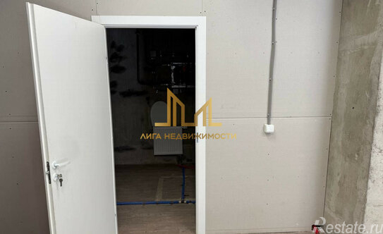 Продажа 2-комн квартиры на вторичном рынке 11-я линия,  д. 54