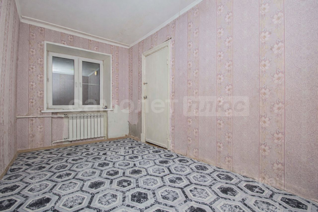 Продажа 2-комн квартиры на вторичном рынке Южный мкр, улица Рижская,  д. 6