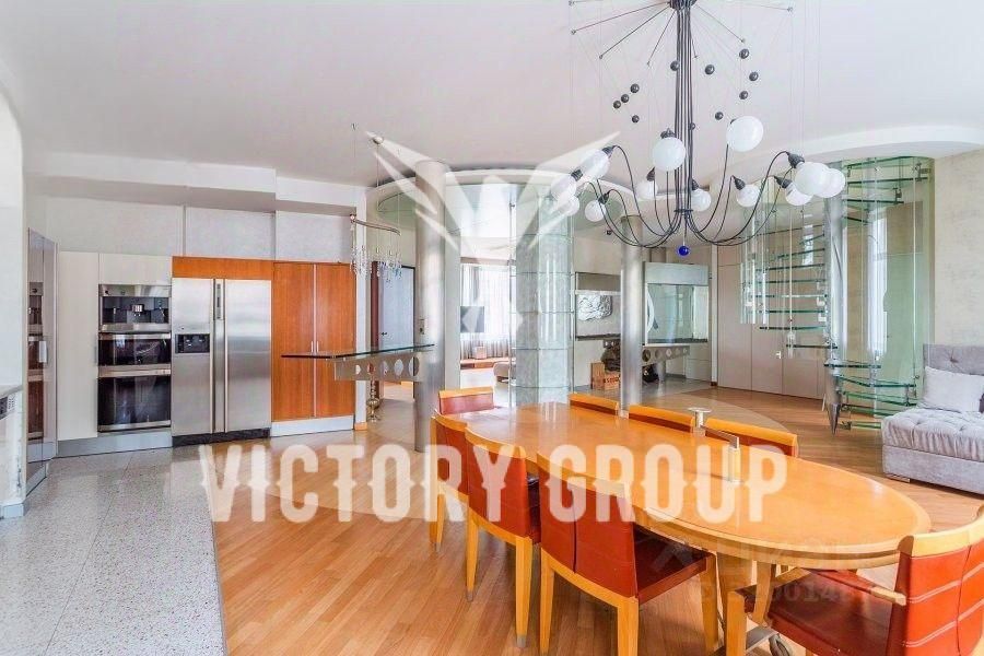 Продажа 5-комн квартиры на вторичном рынке улица Плющиха, 22