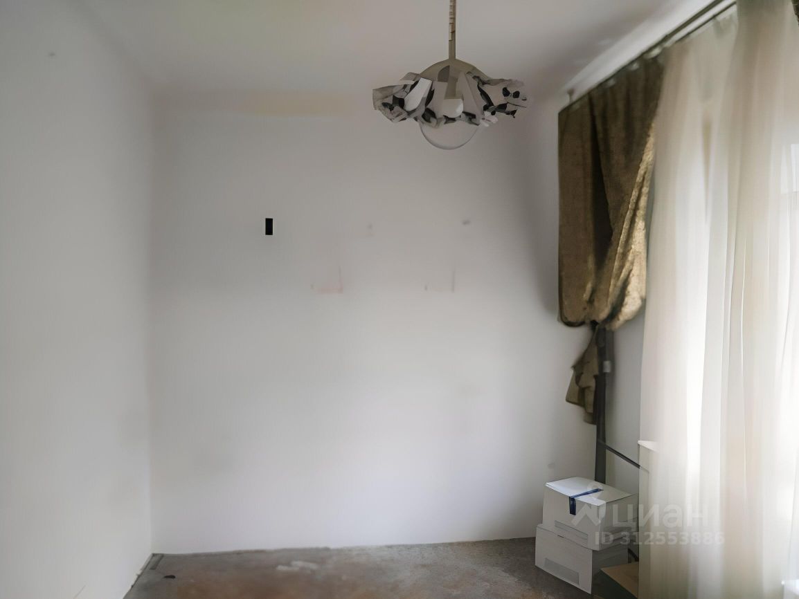 Продажа 2-комн квартиры на вторичном рынке улица Плющиха, 9А