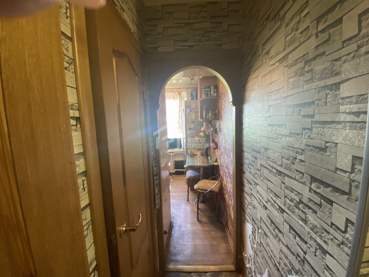 Продажа 3-комн квартиры на вторичном рынке Ломоносов, улица Красного Флота, 1б