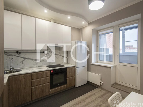 Продажа 1-комн квартиры на вторичном рынке Свердловский, Молодежная ул,  д. 4