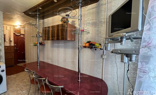 Продажа 2-комн квартиры на вторичном рынке ул Новинки,  д. 13