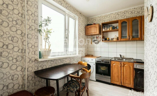 Продажа 1-комн квартиры на вторичном рынке Новомарьинская улица,  д. 13