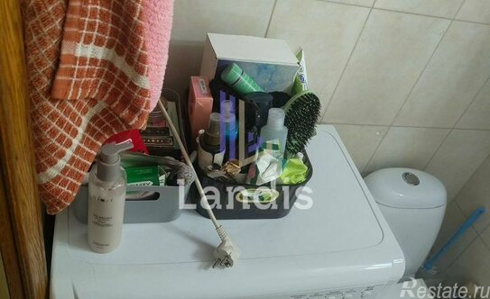 Продажа 1-комн квартиры на вторичном рынке 50 лет Октября ул,  д. 23 к2