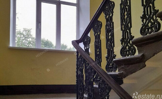 Аренда 3-комн квартиры на вторичном рынке Ропшинская улица,  д. 22