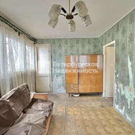 Продажа 3-комн квартиры на вторичном рынке Луначарского пр-кт,  д. 80 к4