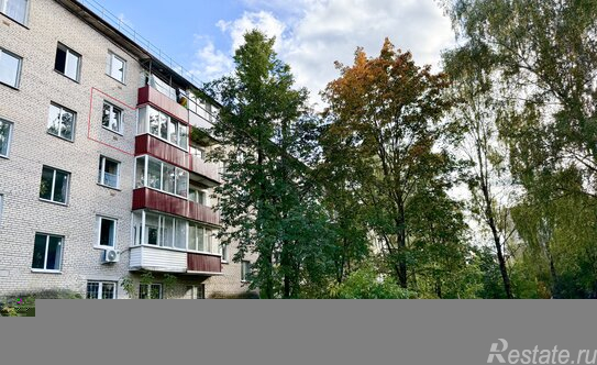 Продажа 2-комн квартиры на вторичном рынке проспект Солидарности,  д. 9 к1