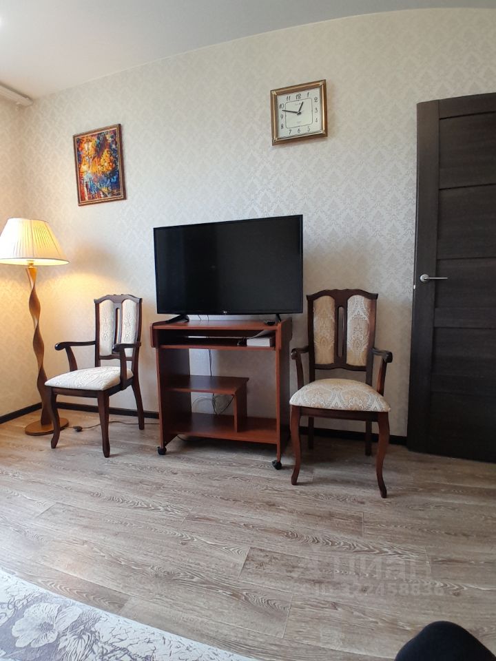 Продажа 1-комн квартиры на вторичном рынке пос. Парголово, Заречная улица, 17