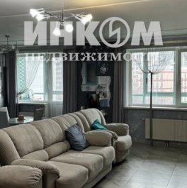 Продажа 4-комн квартиры на вторичном рынке Въезд на территорию дома,  д. 11 к2