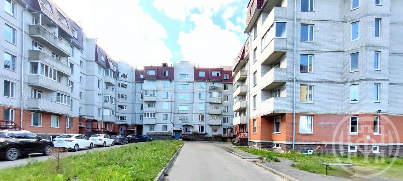 Продажа 1-комн квартиры на вторичном рынке Шлиссельбург, улица Чекалова, 47