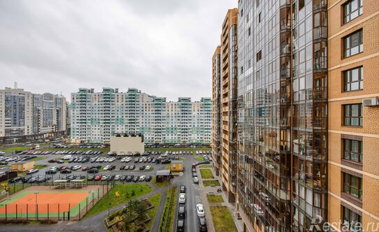 Продажа 3-комн квартиры на вторичном рынке Маршала Блюхера пр-кт,  д. 7 к1