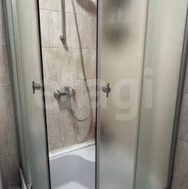 Продажа 1-комн квартиры на вторичном рынке Клин г, Калинина ул,  д. 1