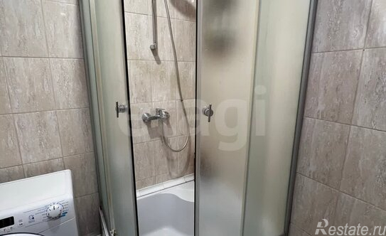 Продажа 1-комн квартиры на вторичном рынке Клин г, Калинина ул,  д. 1