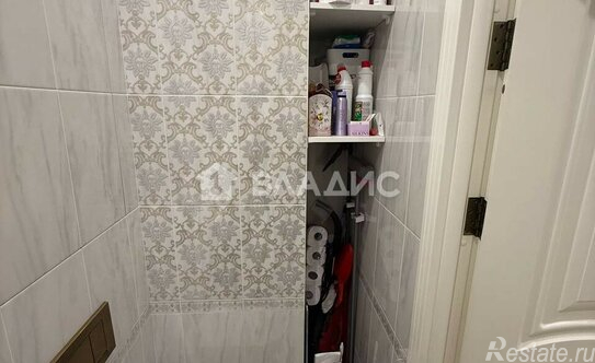 Продажа 3-комн квартиры на вторичном рынке Невский пр-кт,  д. 85,  к. Ф