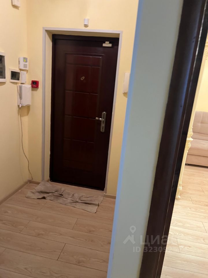 Аренда 3-комн квартиры на вторичном рынке Химки, улица Академика Грушина, 2/10