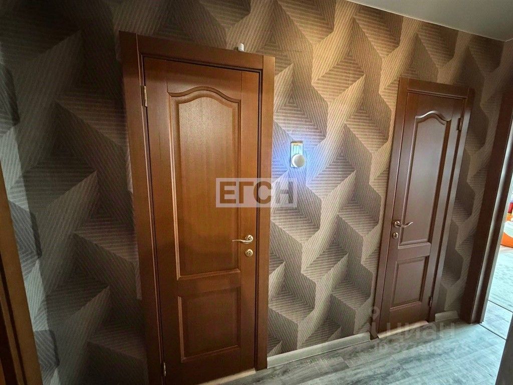 Продажа 2-комн квартиры на вторичном рынке Рождественская улица, 21к2