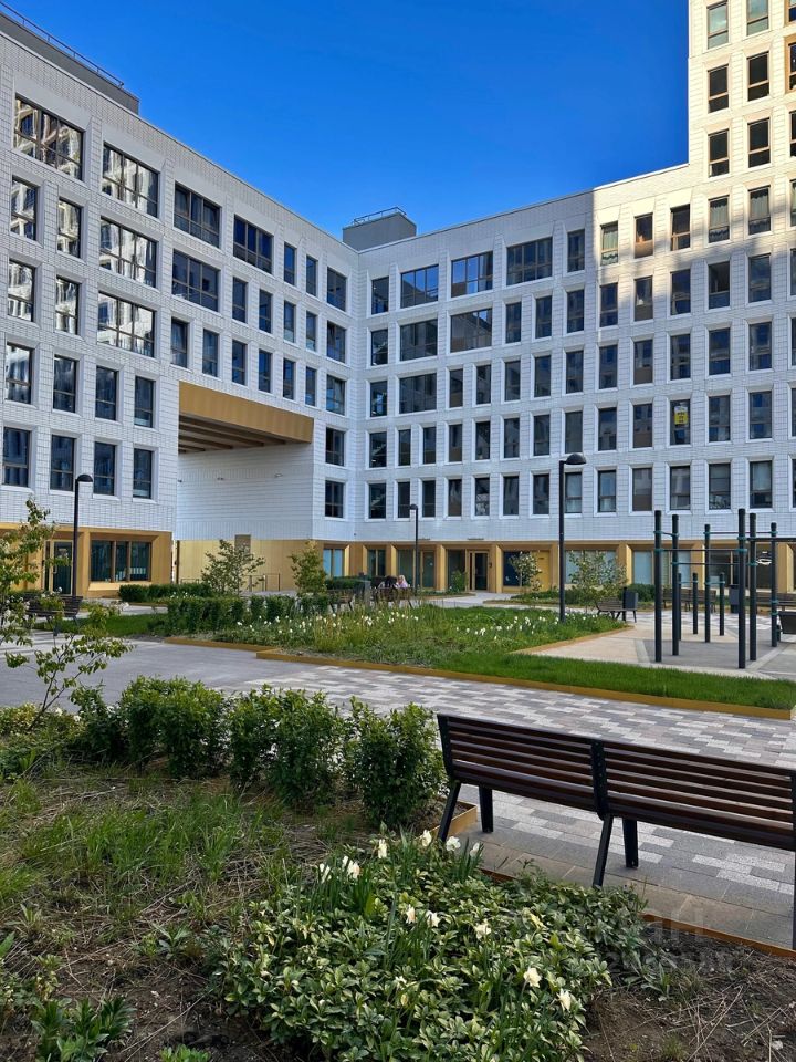 Продажа 1-комн квартиры на вторичном рынке улица Челюскина, 6