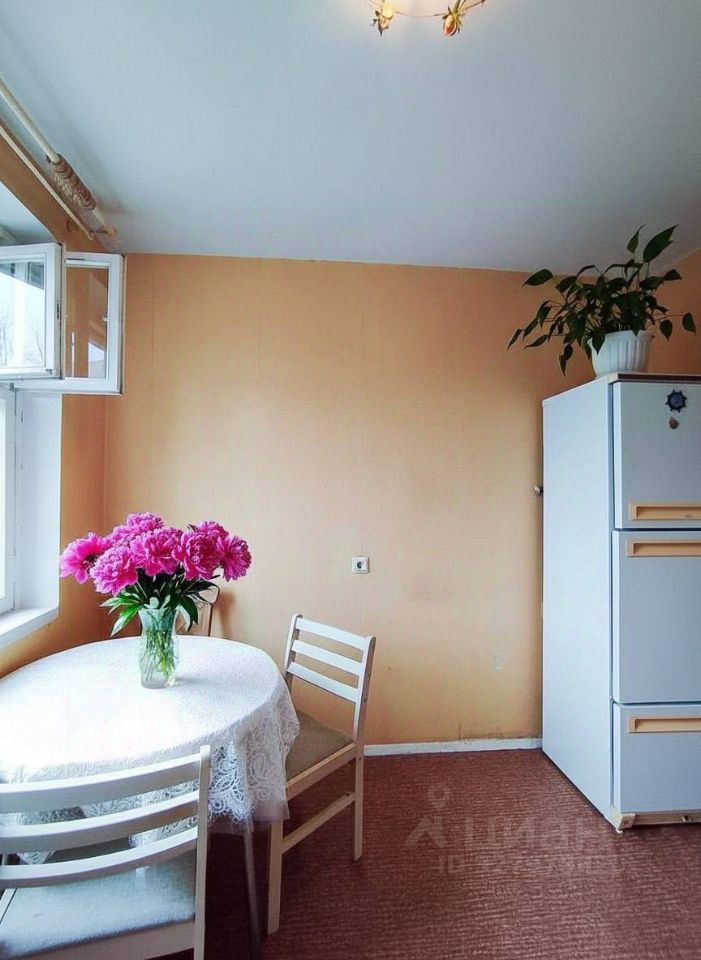 Продажа 1-комн квартиры на вторичном рынке улица Шаврова, 9