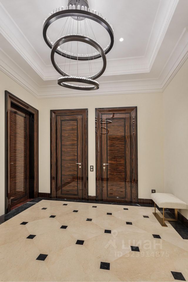 Продажа 4-комн квартиры на вторичном рынке Садовническая улица, 29