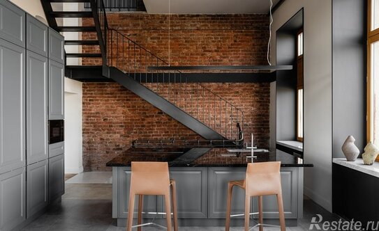 Аренда 4-комн квартиры на вторичном рынке Знаменский Б. пер,  д. 4