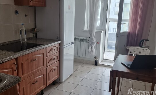 Продажа 2-комн квартиры на вторичном рынке улица Мнёвники,  д. 21