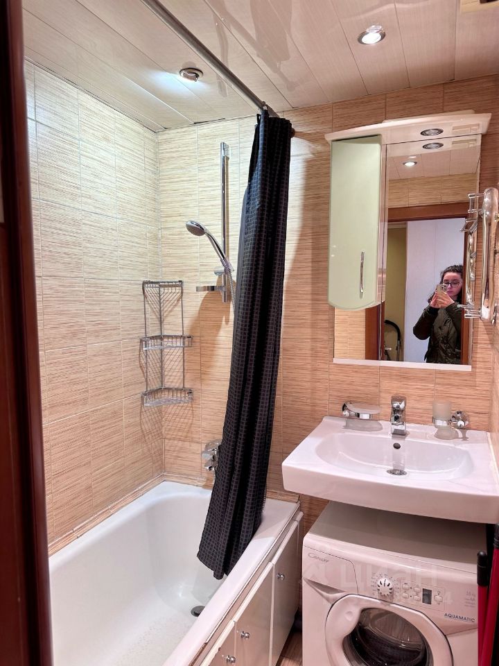 Продажа 2-комн квартиры на вторичном рынке улица Сталеваров, 14К3