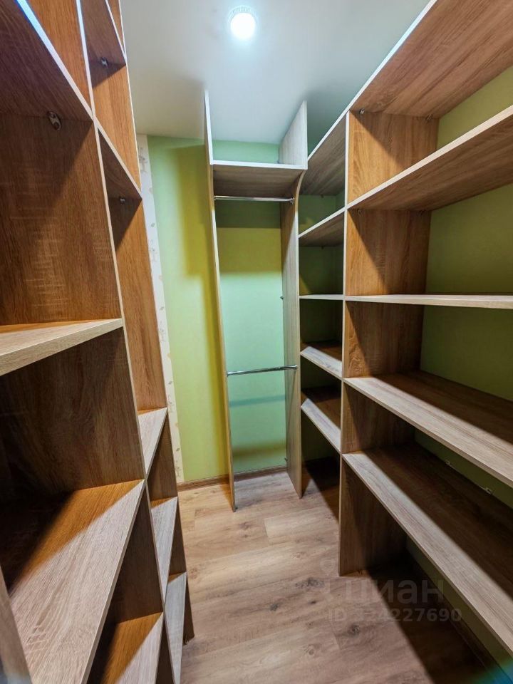 Аренда 2-комн квартиры на вторичном рынке Ельнинская улица, 18К1