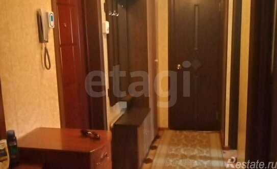 Продажа 2-комн квартиры на вторичном рынке Сясьстрой, ул Космонавтов,  д. 6