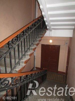 Продажа 6-комн квартиры на вторичном рынке Свечной пер ,  д. 16