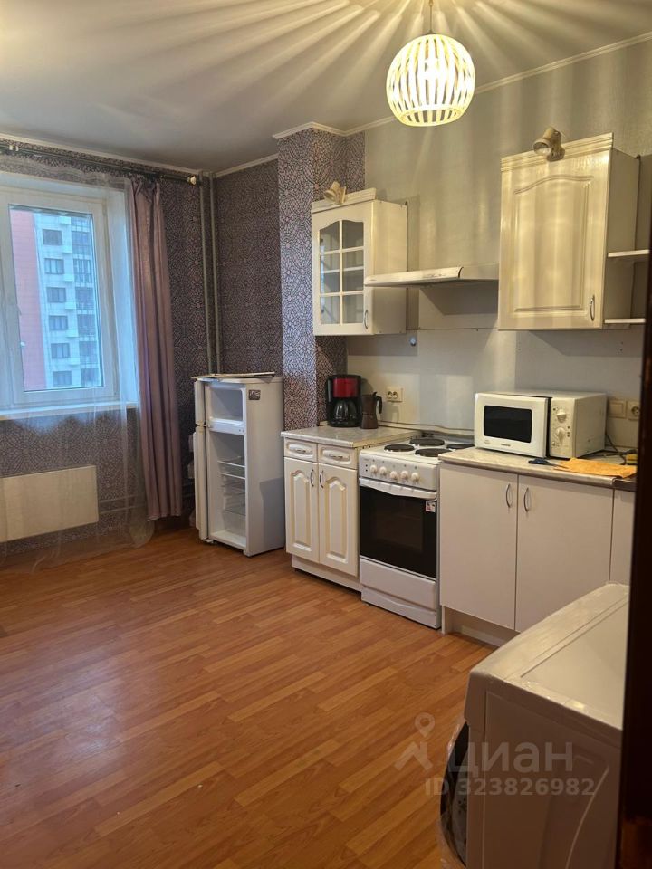 Аренда 1-комн квартиры на вторичном рынке Балашиха, улица Ситникова, 6