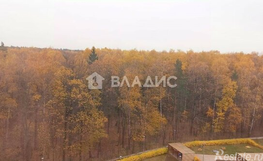 Продажа 2-комн квартиры на вторичном рынке бульвар Академика Ландау