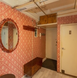 Продажа 3-комн квартиры на вторичном рынке Поэтический б-р,  д. 21/10